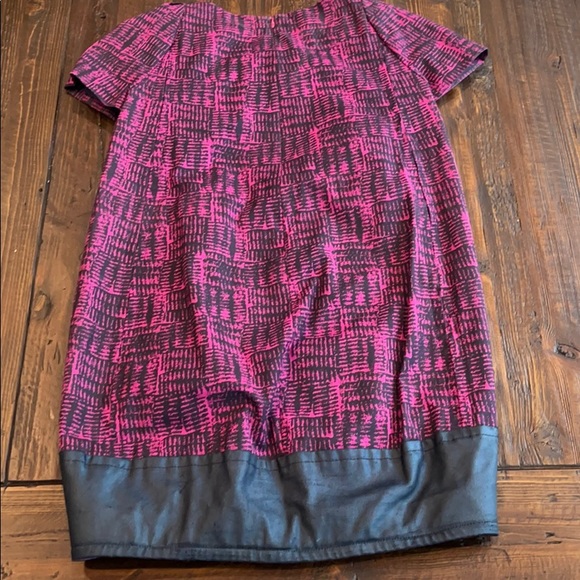 Marc By Marc Jacobs Fuschia & Navy Dress - Picture 2 of 11